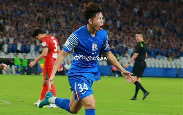 国足新名单公布 刘诚宇回归引关注 年轻球员阵容