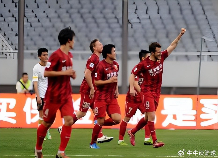 上港队夏窗或补报梅伦多 重启进攻体系应对降级