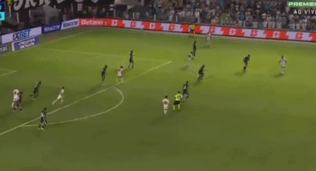 内马尔助攻建功陷困境 世界杯前景引担忧