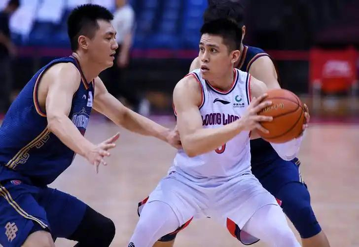 广东男篮主场迎战同城老对手广州